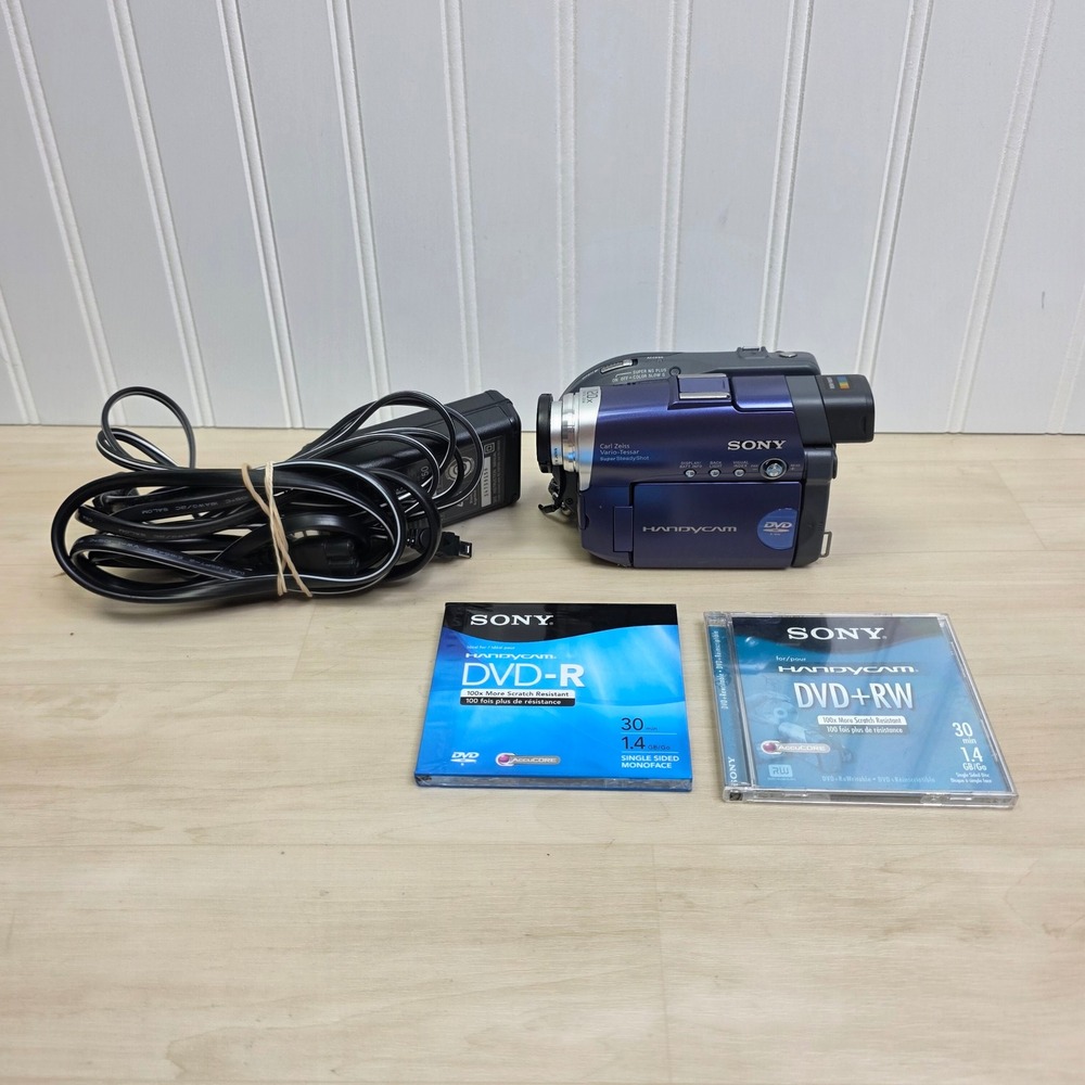 Sony Handycam DCR-DVD101 Digital Video Camera Zeiss Bundle AC Adapter NO Battery